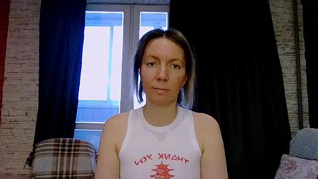 Amanda Luxe online show from February 2026 03:02:01 AM