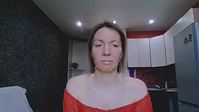 Amanda Luxe online show from February 2026 03:05:02 AM