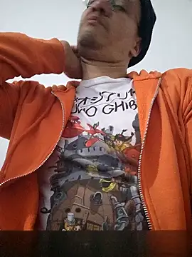 Henrytsuzuki online show from January 2026 06:21:01 PM