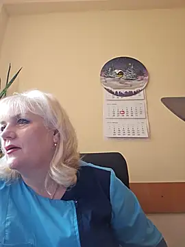 AliceStar333 online show from March 2026 05:44:01 AM