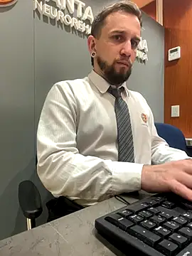 Chubandchaser online show from January 2026 06:33:01 PM