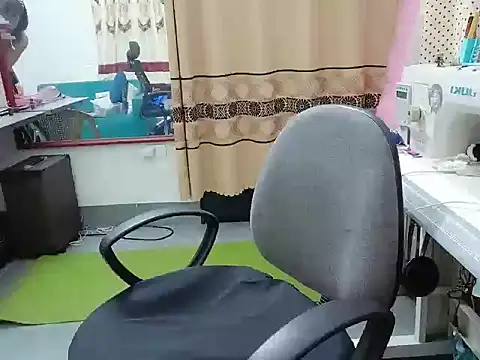 Heni6368 online show from February 2026 02:00:02 PM