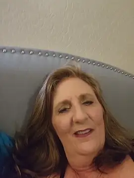 HotAzMilf online show from February 2026 07:28:01 AM