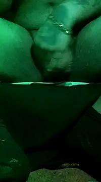 Snapshot of Robikabig20 chatting on December 2024 04:04:01 AM Robikabig20 online show from December 2024 04:04:01 AM