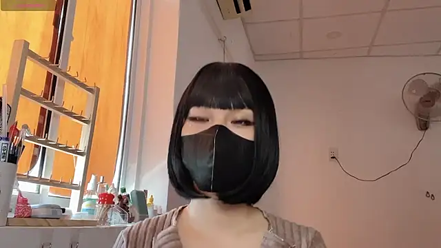 Snapshot of Tieu-May chatting on February 2026 05:58:02 AM Tieu-May online show from February 2026 05:58:02 AM