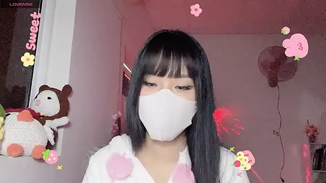 Snapshot of Tieu-May chatting on June 2026 08:15:02 AM Tieu-May online show from June 2026 08:15:02 AM