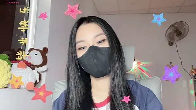 Snapshot of Tieu-May chatting on June 2026 09:41:02 AM Tieu-May online show from June 2026 09:41:02 AM