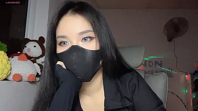 Snapshot of Tieu-May chatting on June 2026 08:52:02 PM Tieu-May online show from June 2026 08:52:02 PM
