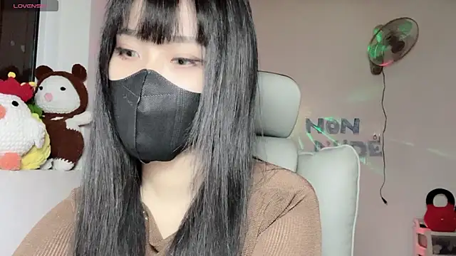 Snapshot of Tieu-May chatting on June 2026 08:09:02 AM Tieu-May online show from June 2026 08:09:02 AM