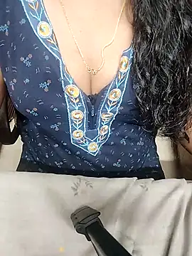 Snapshot of tamil-monisha chatting on February 2026 04:07:02 PM tamil-monisha online show from February 2026 04:07:02 PM