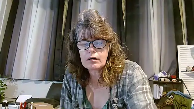 ladylavende3 online show from March 2025 06:46:02 AM