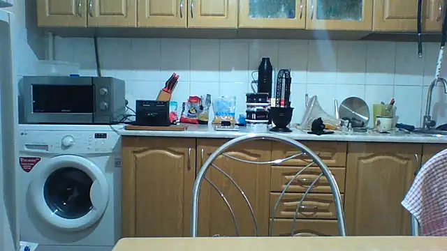Snapshot of KaelNox chatting on June 2026 06:44:01 PM KaelNox online show from June 2026 06:44:01 PM