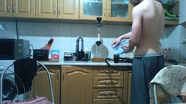 Snapshot of KaelNox chatting on June 2026 12:32:02 AM KaelNox online show from June 2026 12:32:02 AM