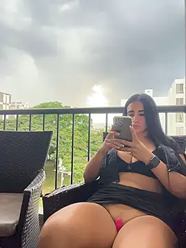 RoseOnYou online show from February 2026 09:11:02 PM