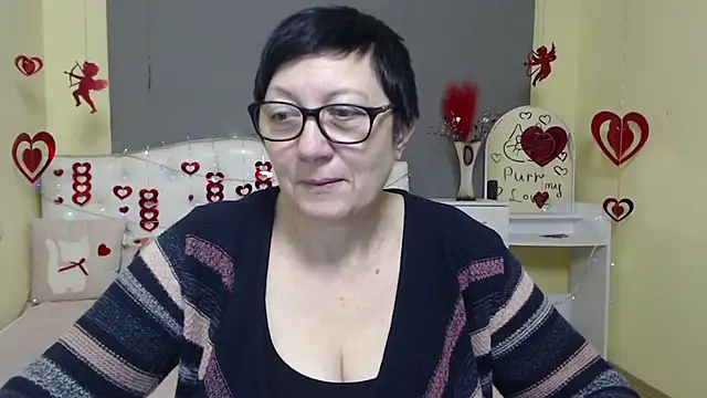 EmilyL0ve online show from February 2026 06:23:02 AM