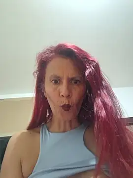 cintia love online show from March 2026 09:18:02 PM