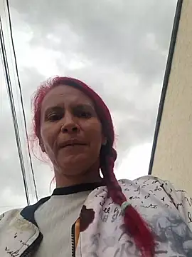 Snapshot of cintia_love chatting on May 2026 10:04:01 PM cintia love online show from May 2026 10:04:01 PM