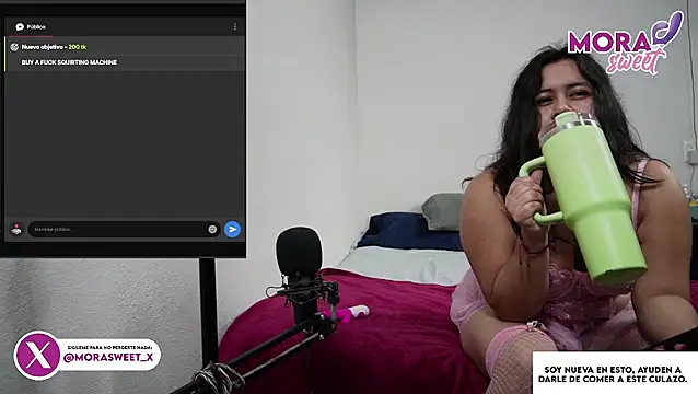 Snapshot of Mora_Sweet chatting on January 2026 02:22:02 PM Mora Sweet online show from January 2026 02:22:02 PM