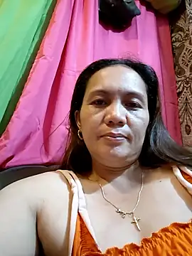 prettymomma24xx online show from January 2026 01:47:02 PM