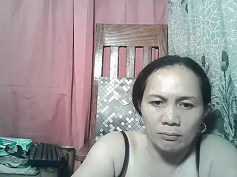 prettymomma24xx online show from March 2026 12:22:01 PM