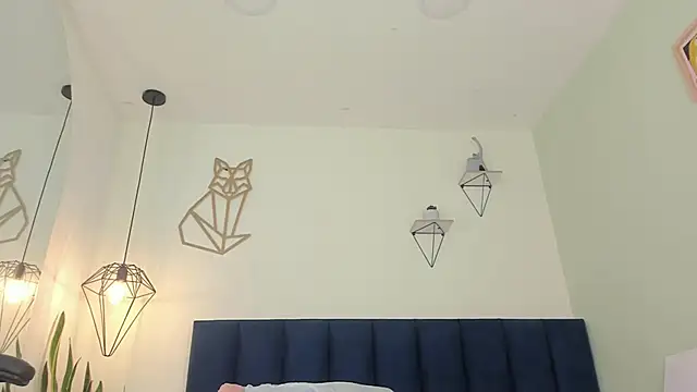 mayaevansmg online show from February 2026 12:22:02 PM