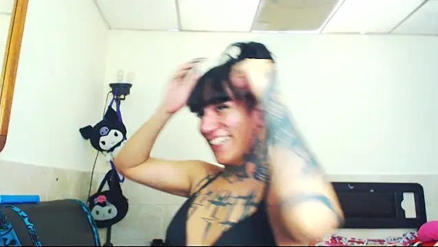 jazmin wolf online show from April 2026 04:51:02 PM