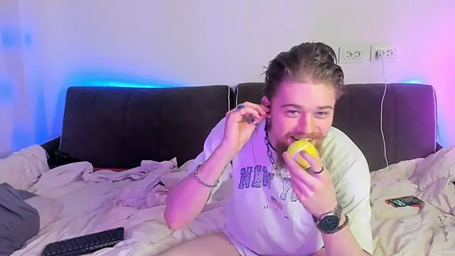 Lev Miller online show from March 2026 02:30:02 AM