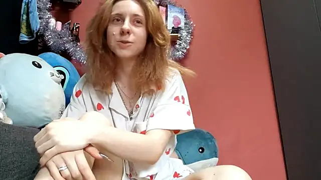 Snapshot of TiaraHenegan chatting on January 2026 08:17:02 AM TiaraHenegan online show from January 2026 08:17:02 AM