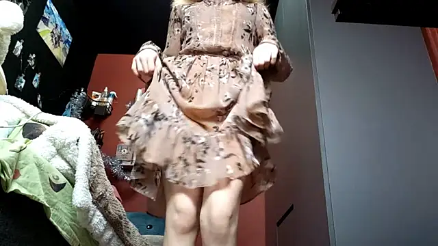 Snapshot of TiaraHenegan chatting on January 2026 07:13:02 AM TiaraHenegan online show from January 2026 07:13:02 AM