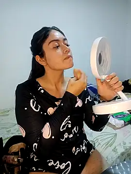 Snapshot of SweetAlbedo chatting on February 2026 03:05:01 AM SweetAlbedo online show from February 2026 03:05:01 AM