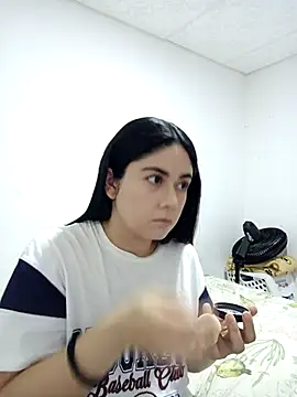 Snapshot of SweetAlbedo chatting on February 2026 12:14:02 AM SweetAlbedo online show from February 2026 12:14:02 AM