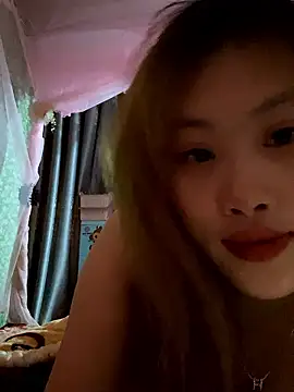 Snapshot of mei_chan_aa chatting on January 2026 05:20:01 AM mei chan aa online show from January 2026 05:20:01 AM