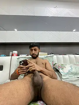 akash349797 online show from February 2026 10:27:02 AM