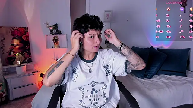 Snapshot of Zury_Ramirez chatting on February 2026 08:45:02 PM Zury Ramirez online show from February 2026 08:45:02 PM