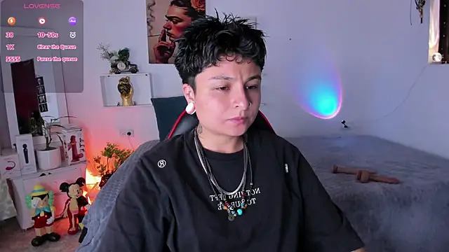 Snapshot of Zury_Ramirez chatting on February 2026 09:13:02 PM Zury Ramirez online show from February 2026 09:13:02 PM