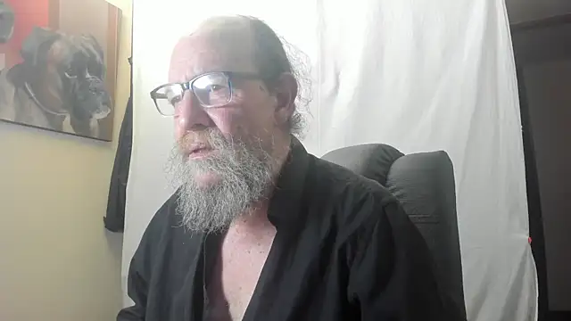 Uncle Hottie online show from January 2026 10:33:02 PM