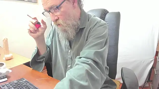 Uncle Hottie online show from February 2026 07:54:01 PM