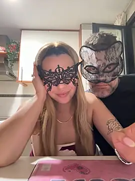 LaDiosa17 online show from June 2026 10:02:01 PM