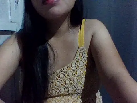 sweetprinces08 online show from April 2026 02:21:01 PM