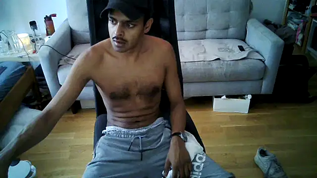 teamrocket1433 online show from February 2026 09:34:01 AM