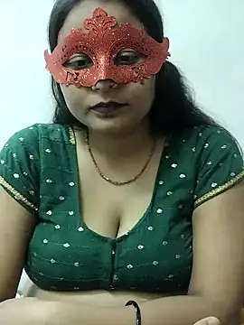 Snapshot of Cute-angle-1 chatting on February 2026 03:53:02 PM Cute-angle-1 online show from February 2026 03:53:02 PM