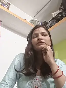 Snapshot of Priyaa_1433 chatting on June 2026 11:45:01 AM Priyaa 1433 online show from June 2026 11:45:01 AM