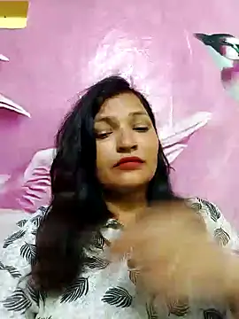 Snapshot of Priyaa_1433 chatting on June 2026 07:42:01 PM Priyaa 1433 online show from June 2026 07:42:01 PM