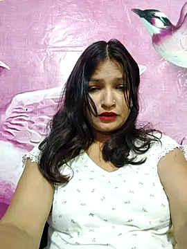 Snapshot of Priyaa_1433 chatting on July 2026 03:31:02 AM Priyaa 1433 online show from July 2026 03:31:02 AM