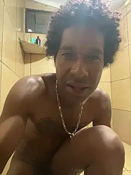 joao8211 online show from January 2026 10:36:02 PM