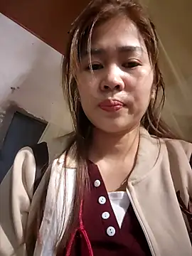 Snapshot of Comebaby-077 chatting on January 2026 12:43:02 PM Comebaby-077 online show from January 2026 12:43:02 PM