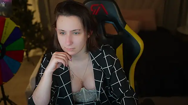 Zoe Kiss online show from January 2026 07:26:02 PM