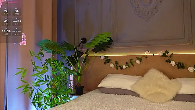 Lil  Fleur online show from February 2026 08:36:02 PM