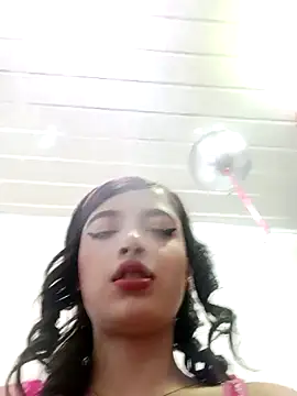 honeyluxe  online show from February 2026 04:05:02 AM