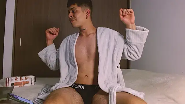 Andrew Mahecha online show from February 2026 01:33:01 AM